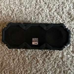 Altec Bluetooth light up speaker